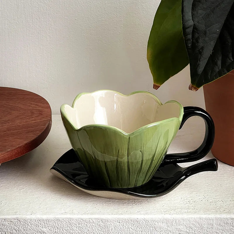 Taza Tulip Bloom