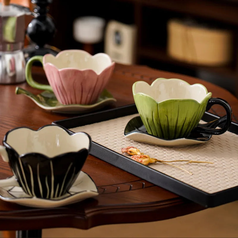 Taza Tulip Bloom
