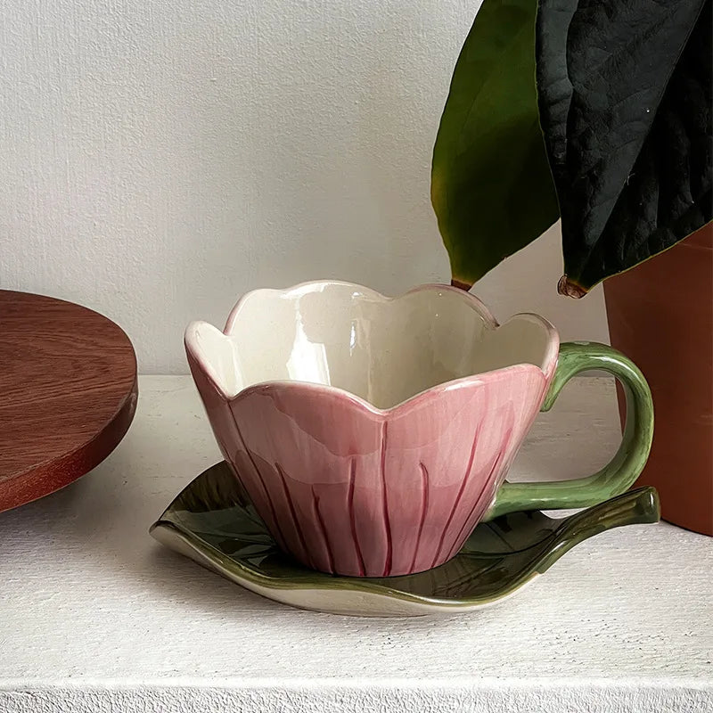 Taza Tulip Bloom